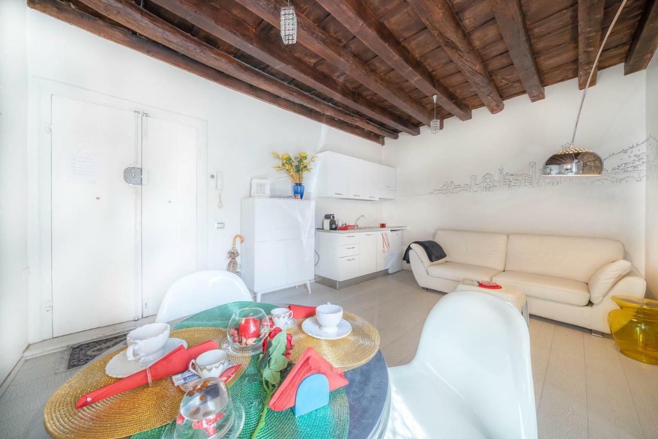 Abbraccio Di Giulietta Apartment Verona Luaran gambar